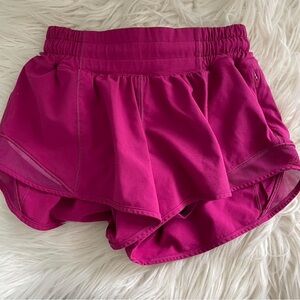 lululemon hotty hot shorts